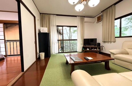 Kinugawa Onsen Hotel | 楓リゾート鬼怒川温泉 気品あふれる ゆとりの一棟貸し和邸