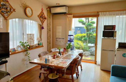 Aira Bed & Breakfast | 民泊マエダハウス B&B Maeda House