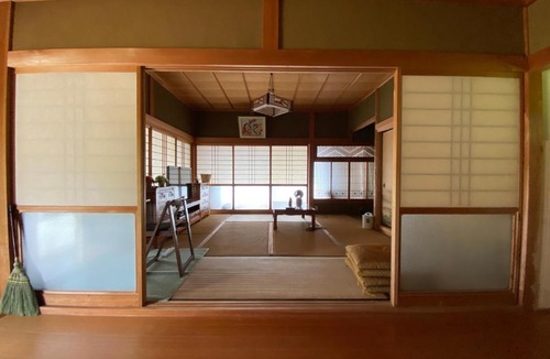 Kushimoto Apartment | 民泊 あざし はなれ1棟貸し 母屋 2部屋貸し Private lodging Azashi