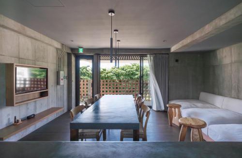 Shimajiri District Villa | 水と風