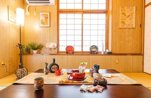Okinawa Villa | 沖縄の昔ながらの雰囲気を満喫できる広々とした宿