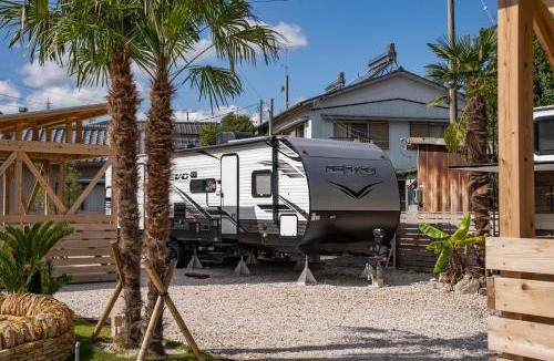 Anan Resort | 淡島シーサイドコテージ アメリカントレーラーハウス バーベキュー設備完備 テントサウナレンタル有