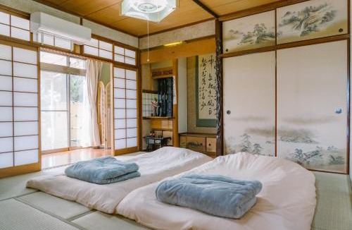 Kirishima House | 温泉街近くの一棟貸し ひだまり