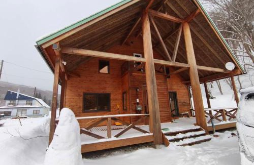 Bankei Ski Chalet | 源泉ログの宿
