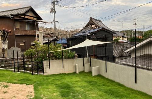 Onomichi House | 犬と泊まれる一棟貸しの宿 Nidra 尾道