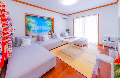 Uruma Villa | 琉球乃風-プチョヘンザ- 最大8名 63平米の広いお部屋