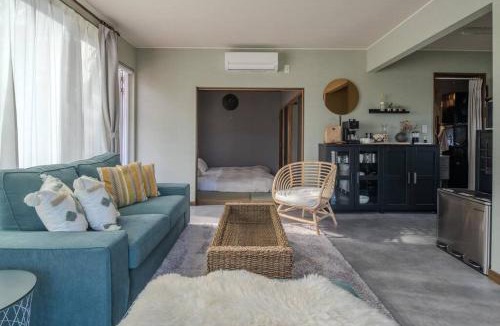 Shiraoi-cho House | 田舎の隠れ家 喧騒を忘れる静かで穏やかなリトリート空間 吉田家
