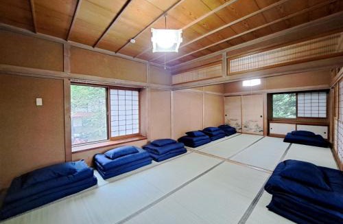 Matsumoto Hotel | 登山外遊び仮眠所 みみずの寝床 Mimizu no Nedoko Mountain & Outdoor Night-Use Nap Lodge
