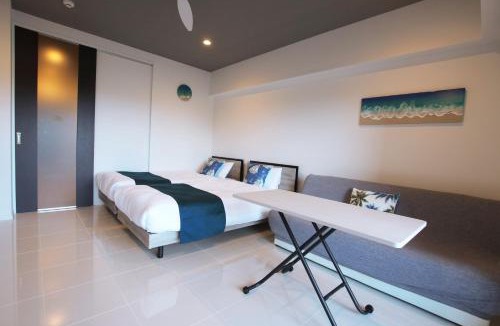 Maeda Apartment | 真栄田岬グランブルー 103