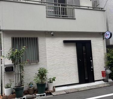 Asakusabashi Apartment | 秋叶原民宿铃木102成田羽田机场直达步行4分钟可抵达车站