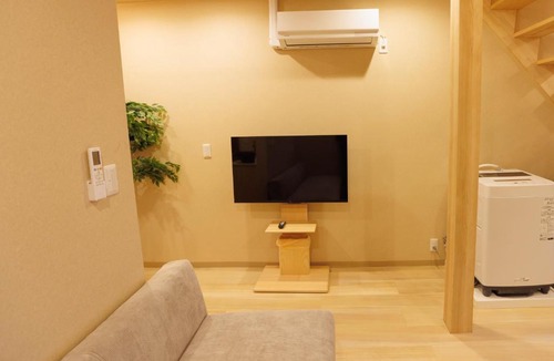 Tanimachi Villa | 秋桜上本町