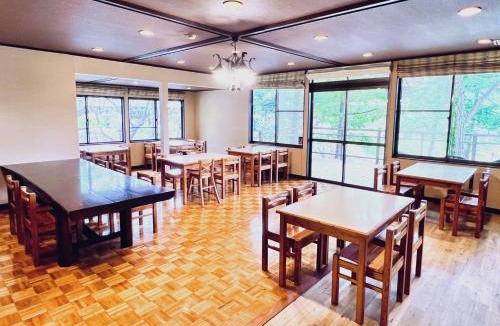 Kusatsu Onsen Cabin | 草津白根 マウンテンビューロッジ