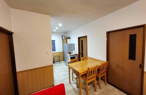 Shiraoi-cho House | 蒼い家温泉付貸別荘Cozy Blue House Onsen Hot Spring