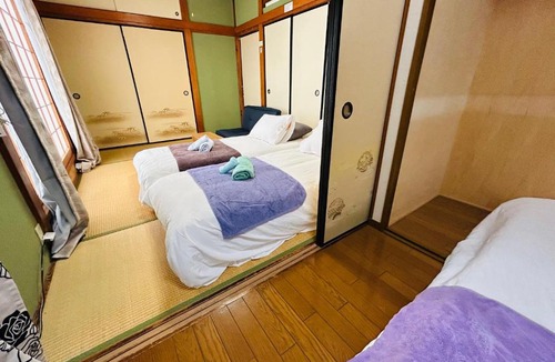 Toshima House | 西巣鴨 Cozy for 4-12guests 3BR House-3Showers &3Toilets