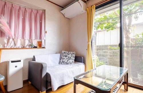 Kasugai Apartment | 貸切あうんKasugai 日本の真ん中 移動に便利 JR春日井駅より徒歩5分 春日井インターまで車10分 8名宿泊可 プロジェクター有