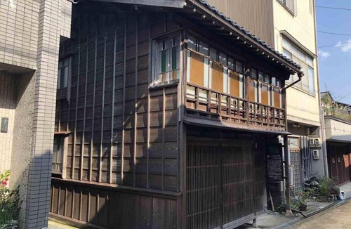 Nanto House | 越中城端 荒町庵