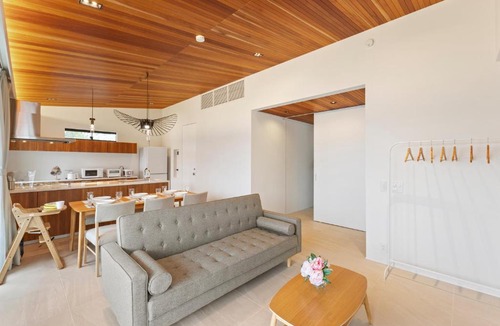 Zushi Apartment | 逗子海岸テラス