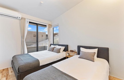 Zushi Apartment | 逗子海岸テラス