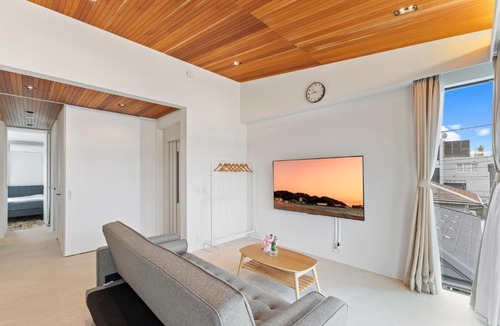 Zushi Apartment | 逗子海岸テラス