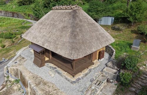 Miyoshi House | 重文木村家