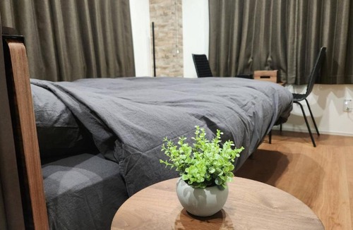 Hirooka Apartment | 金澤屋Hirooka
