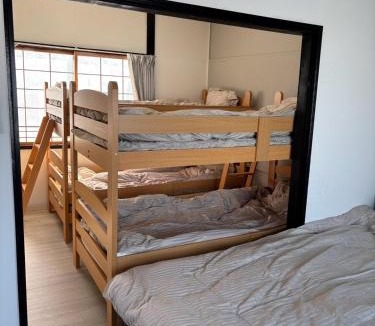 Kushiro Apartment | 釧路貸切最大11人戸建静観な住宅街で空港も近い中鶴野戸建