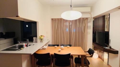 Dotonbori Apartment | 青葉邸 AOZORA 1002 Near Dotonbori 3LDK 2 Bath 2 WC Premium Tower Residence