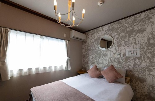 Taisho-ku Villa | 駐車場無料！静かな住宅街 ５つの寝室でご家族でゆっくりお過ごし頂けます 7台の寝具で最大14名様まで