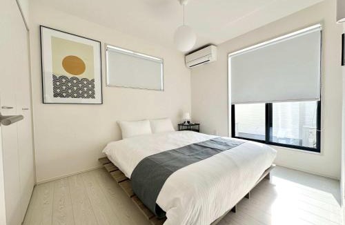 Ozu Apartment | 10 mins to kumamoto airport Spacious 4BR House by Restavio