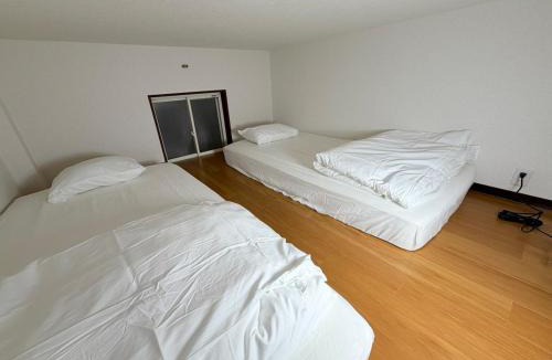 Miyazaki Apartment | 101コーポ月見ヶ丘 201