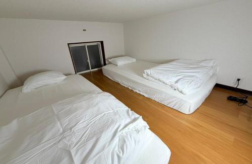 Miyazaki Apartment | 101コーポ月見ヶ丘 207