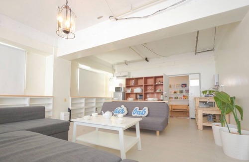 Aoba Ward House | 130 ㎡ Entire Floor | One Group Per Day: Private Entire Floor for Families & Groups