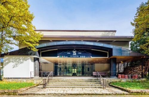 Iida Hotel | 151 Hakuba