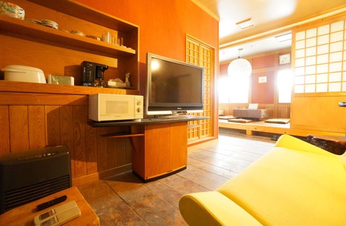 Hida Takayama Onsen House | 1F Ginko Takayama Icho Takayama