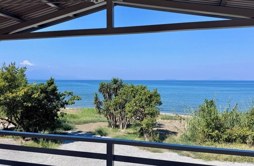Amakusa House | 20 steps to the sandy beach Beachfront guesthouse/Amakusa Kumamoto