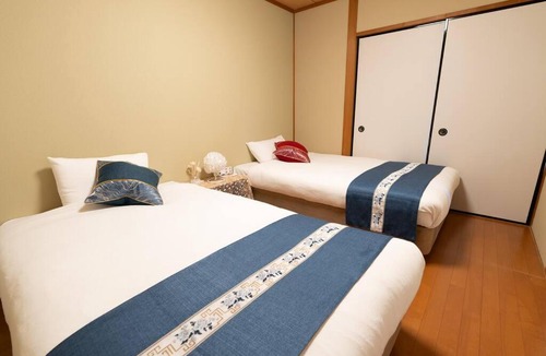 Sakura Apartment | 202号室貸切！2DK/京成佐倉駅徒歩3分・電車成田空港20分・京成上野直結！厨房/風呂/洋室/4名