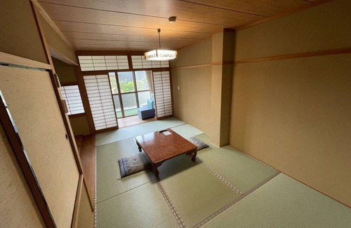 Shirahama Hotel | 25 m² Hotel ∙ 2 bedrooms ∙ 5 guests