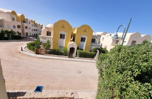 Makadi Bay Apartment | 2BR comfort place at makadi heights orascom -makadi bay-hurghada-red sea governorate
