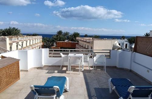 Dahab Hotel | 2Rest
