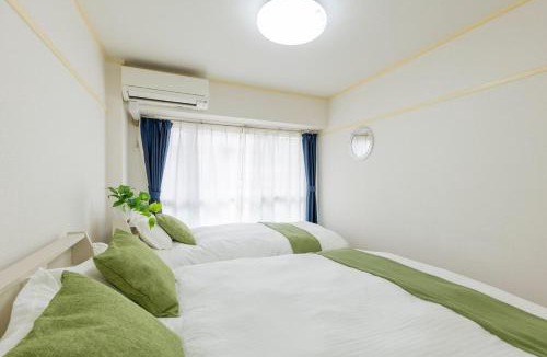 Kabukicho Apartment | 3 bedrooms, 5-minute walk to Shinjuku City Center, Isetan department store , max 7 people