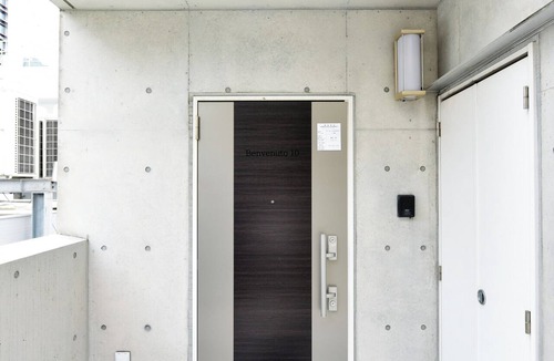 Namba Apartment | 3 min to Honmachi Stn! Wi-Fi, Great Access to Namba, Umeda & Shinsaibashi