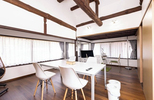 Yamaguchi House | 3-minute walk from Lohas Shimachi Onsen] Includes hot spring ticket/Uninhabited house for rent/Original Japanese landscape of satoyama.