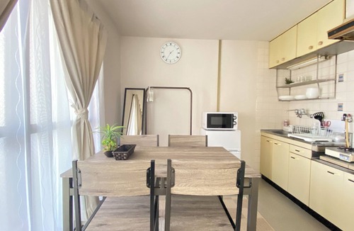 Naniwa Apartment | 30sec walk to Tsutenkaku/1 stop to Namba Sta/4Beds