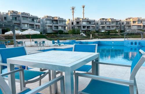 Ain Sokhna Ski Chalet | 3BR Chalet w Private swimming pool - BrandNew