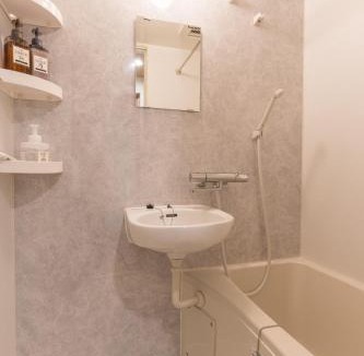 Nishiyodogawa-ku Apartment | 3min Walk to Himejima Up to 16 Guests