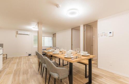 Nishiyodogawa-ku Apartment | 3min Walk to Himejima Up to 16 Guests