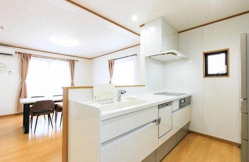 Chikusa Ward House | 4 Bedroom千種区1棟貸し