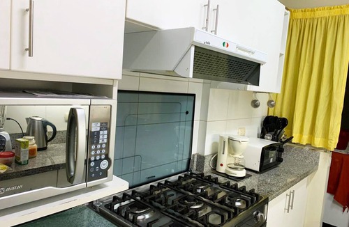 Miraflores Apartment | 4 blocks from LarcoMar