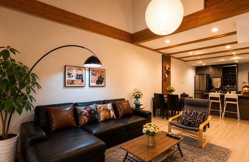 Konohana House | 4 min. walk from station, 10 min. from USJ, 10 min. from Nara-Kobe-Namba-Dotonbori 1 train line, 10 min. from Umeda train line, luxury bath and kitchen, MAX 6 people, Mario kids room, Tatami room, 1 building for rent