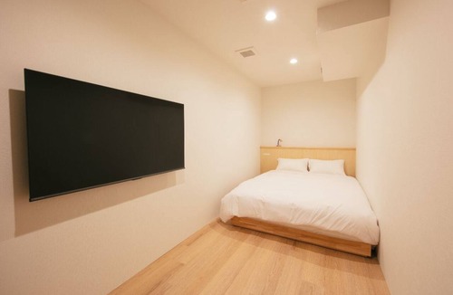 Dogenzaka Hotel | 4-minute walk from Shibuya Station/Cherry blossoms blooming at the end of your journey/An inn where your heart finds peace in traditional Japanese tranquility